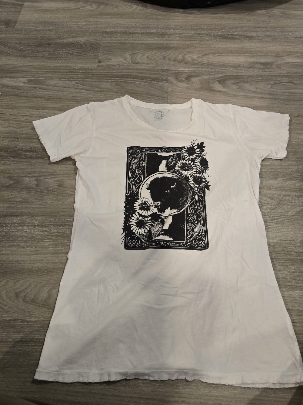 White Short-Sleeve Graphic Crewneck Tee with Black Floral Moon Print